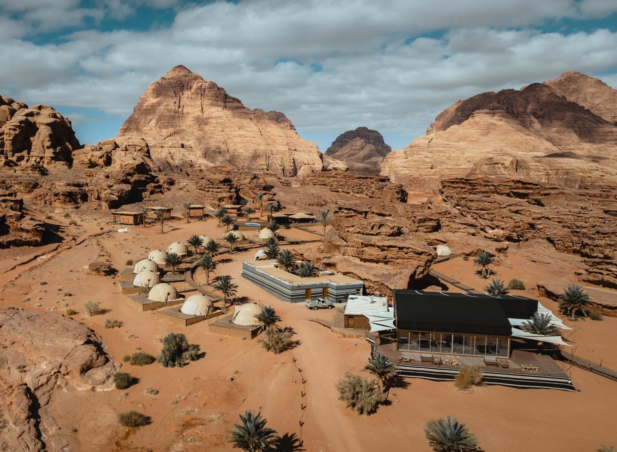 Palmera Camp Wadi Rum Exterior photo
